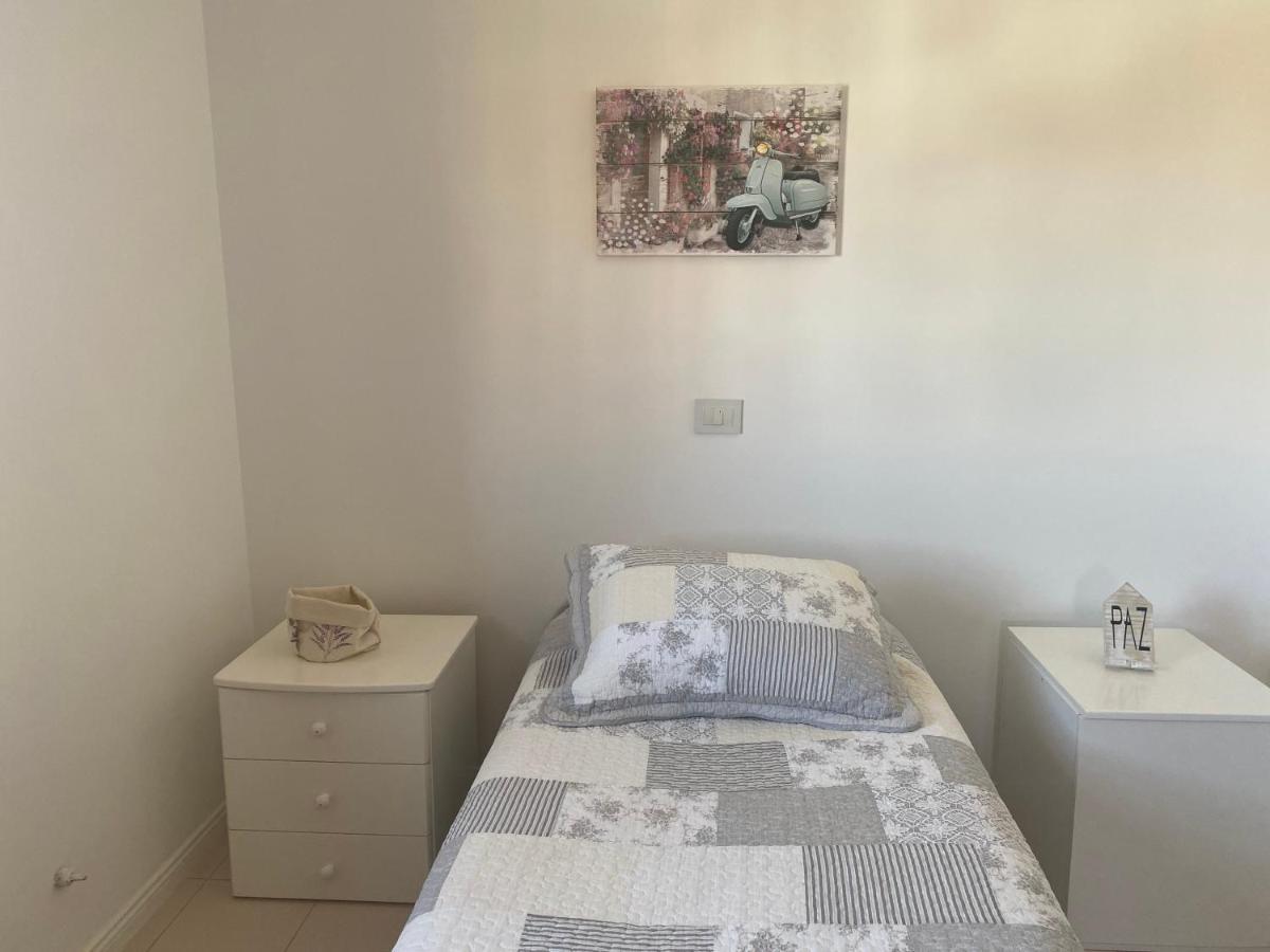 Ferienwohnung Oasis Del Sur Puerto Madryn Exterior foto